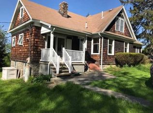 58 Woodcrest Ln, Milton, NY 12547