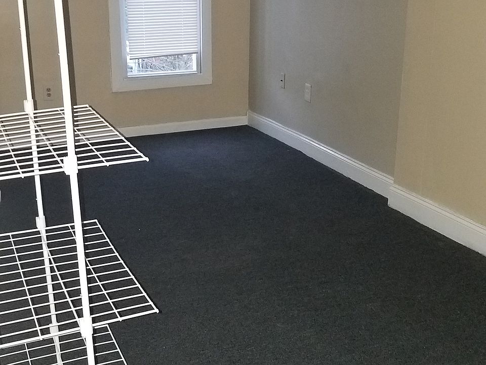 1st image of 622 Wyanoke Ave #3