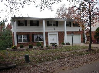 4545 Alberhill Dr, Saint Louis, MO 63129