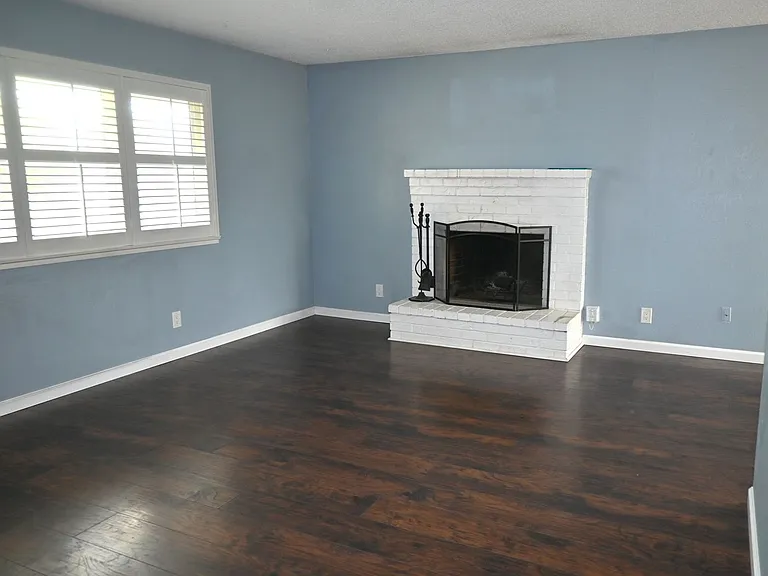 5316 Nelson St — Photo 4