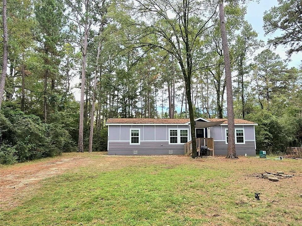 1st image of 304 N Walnut Dr