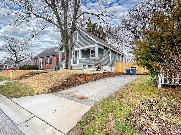 2nd image of 1042 Charleville Ave