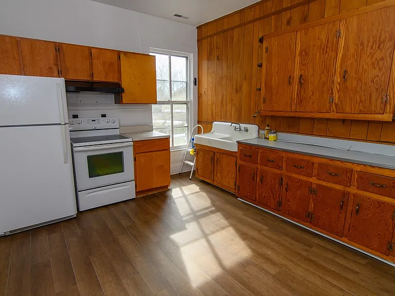 26 North St — Photo 7