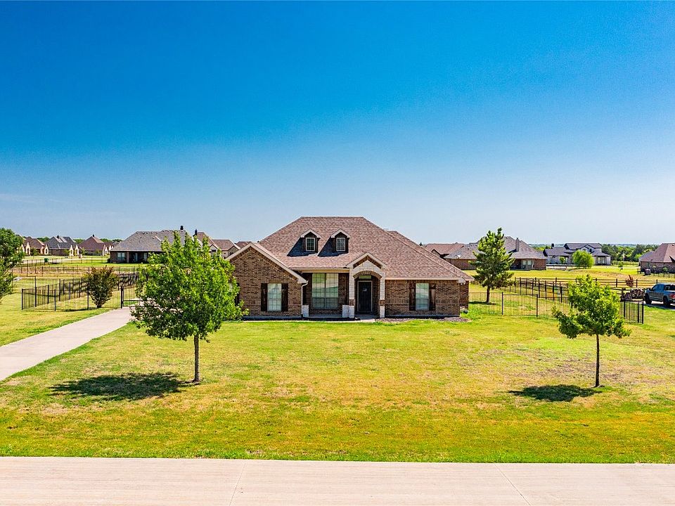 1st image of 10132 Dorsett Dr