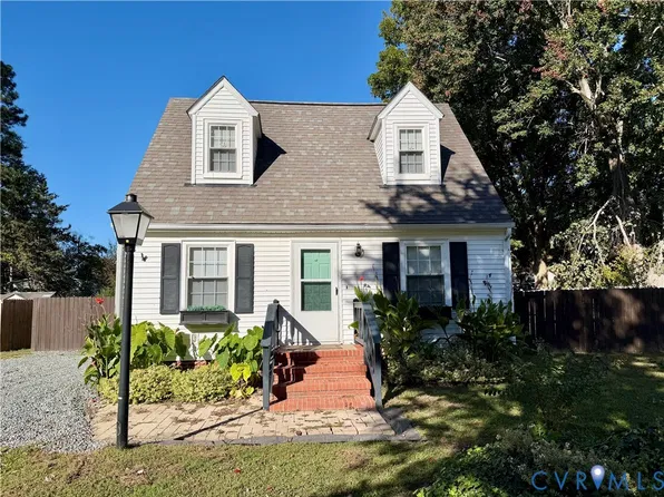151 Badger Rd, Deltaville, VA 23043