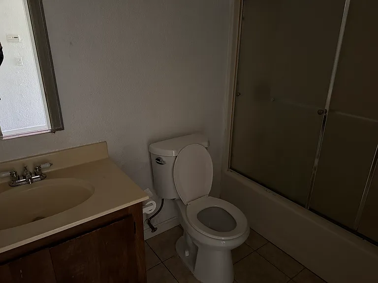 203 Lualan Ln #D — Photo 5