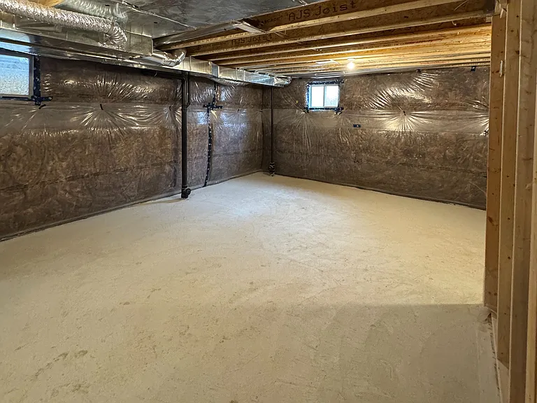 52 Cresthaven Hts — Photo 28