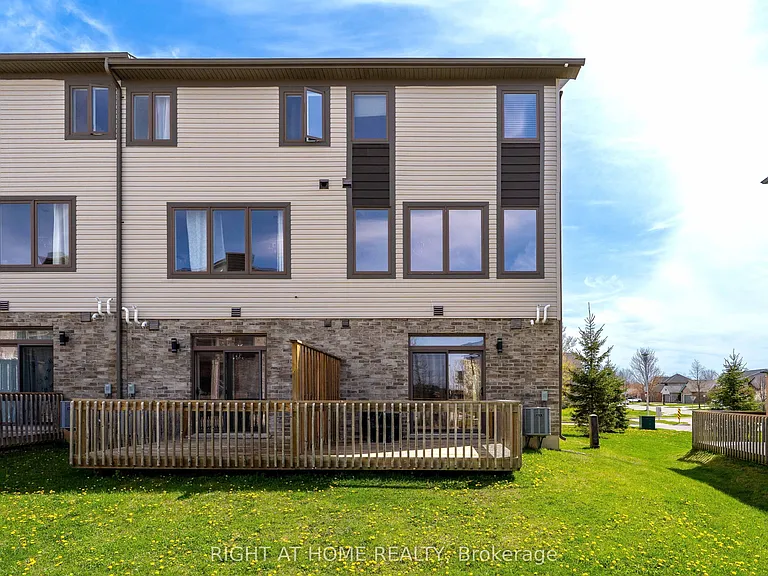 2060 Meadowgate Blvd #10 — Photo 50