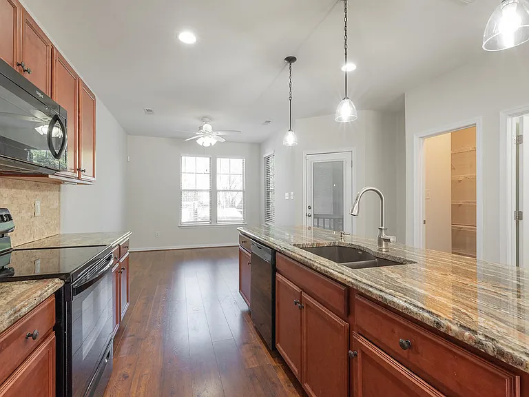 17458 Memorial Tournament Dr — Photo 14