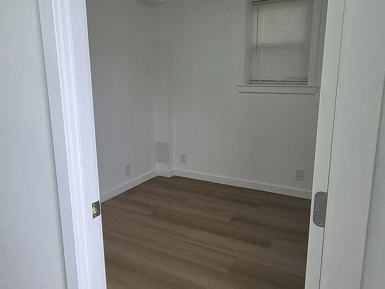 5575 Ogontz Ave #2 — Photo 8