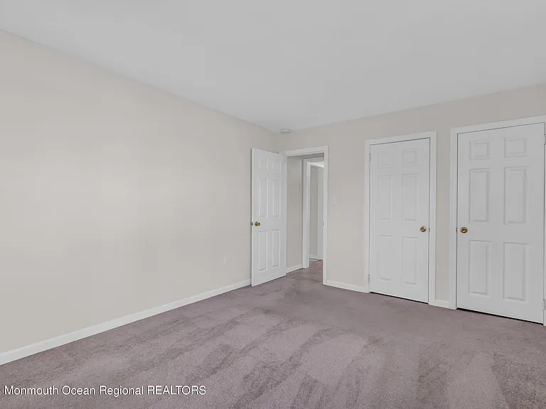 408 Newport Ave — Photo 18