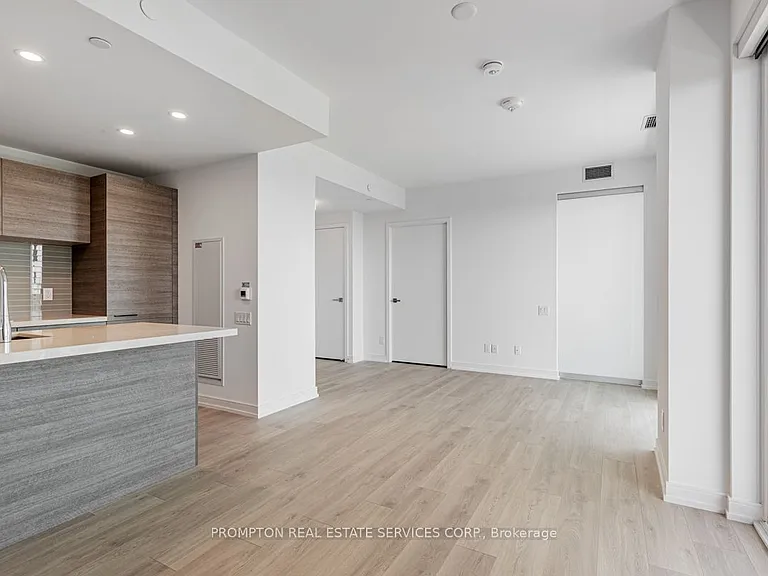 3 Gloucester St #4503 — Photo 6