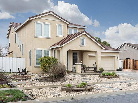 4th image of 1143 Dry Gulch Trail Dr