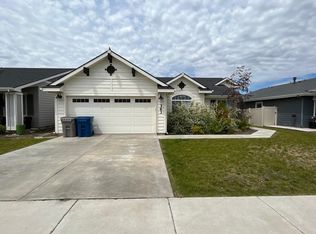 363 N Morley Green Way, Eagle, ID 83616