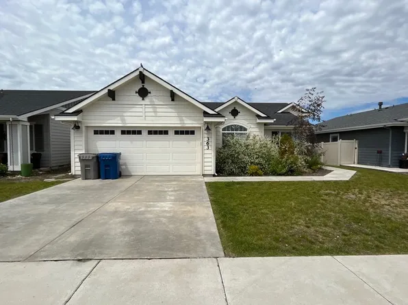 363 N Morley Green Way, Eagle, ID 83616