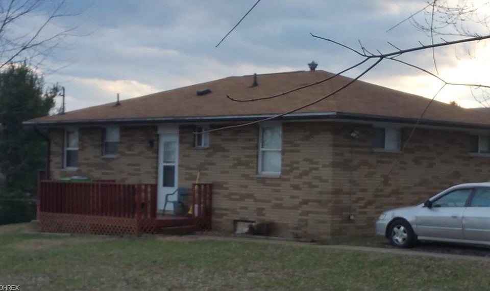 1st image of 1104 Wyatt Ln