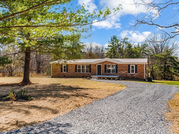 2nd image of 111 Bandy Rd