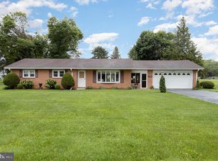 1179 Boiling Springs Rd, Mechanicsburg, PA 17055
