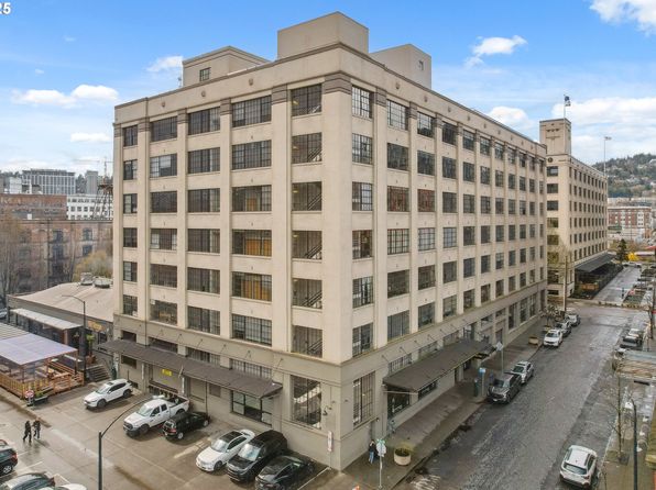 1314 NW Irving St APT 409, Portland, OR 97209