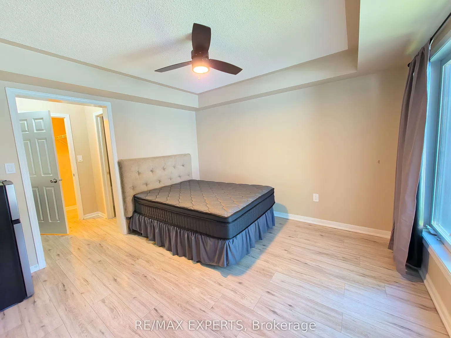 1 bed, $1,300 — Photo 3