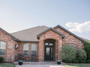 5902 Oak Creek Dr, Midland, TX 79707