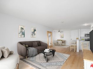 1321 Raintree Cir, Culver City, CA 90230