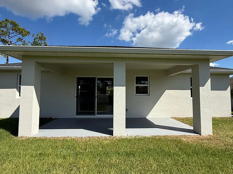 1313 Kacerik St — Photo 3