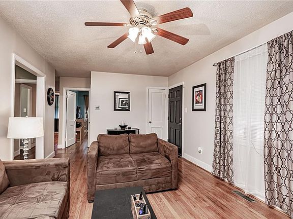 5th image of 1601 Presson Blvd