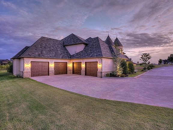 5th image of 17800 Blue Heron Ct