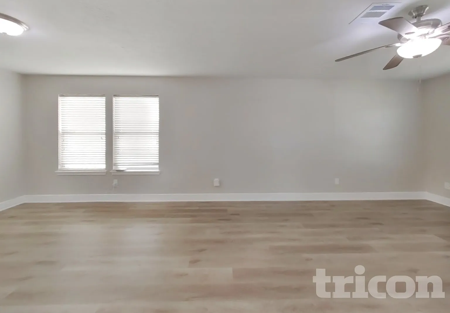 15810 W Park Court Houston TX — Photo 2