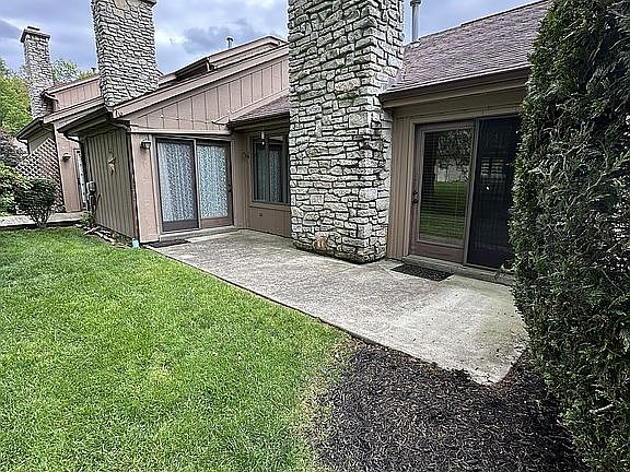 2nd image of 135 Winding Way