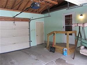 3rd image of 116 Sprucewood Dr