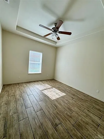 3913 Hawthorne Ave #1 — Photo 5