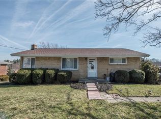 9280 Barnes Lake Rd, North Huntingdon, PA 15642