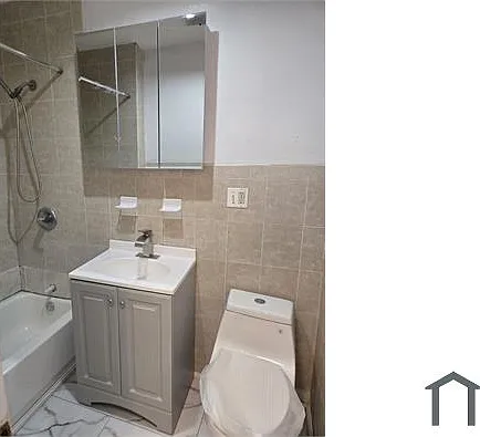 945 E 220th St #1 — Photo 2