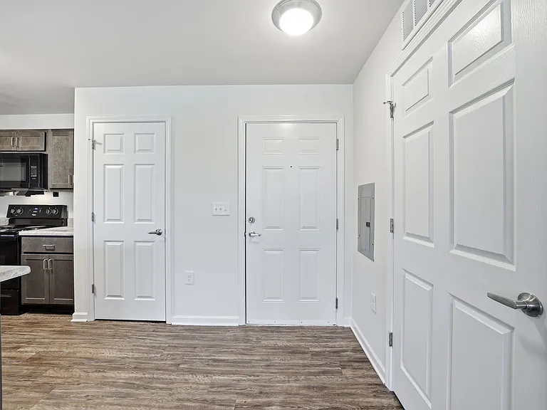 Crescent Villas — Photo 10