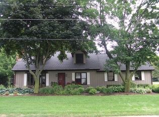 993 Harvard Dr, Holland, MI 49423
