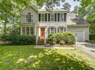 1507 Crawford Wood Dr, Midlothian, VA 23114