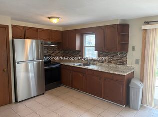101 Northup Ave, Providence, RI 02904