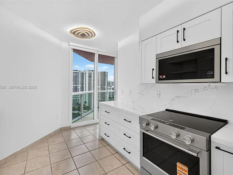 3370 Hidden Bay Dr #2107 — Photo 18