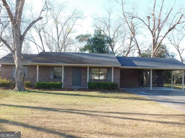 109 Rabun Ave, Reidsville, GA 30453