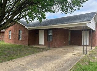 124 W Oakshire St, Osceola, AR 72370