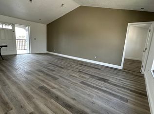 2811 SE 15th Pl APT 202, Cape Coral, FL 33904