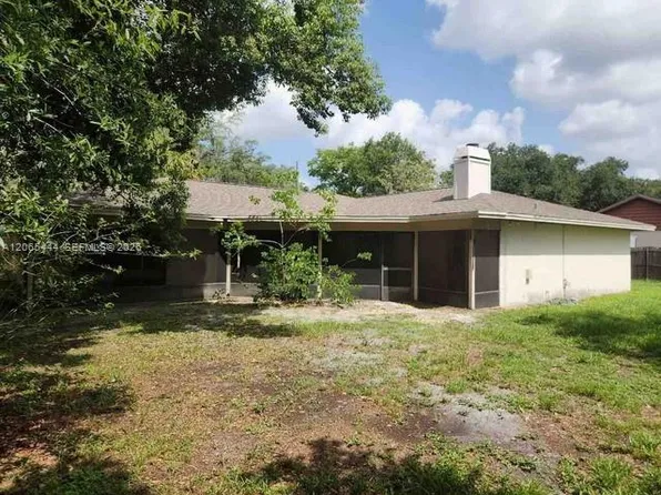4514 Hudson Ln, Tampa, FL 33618