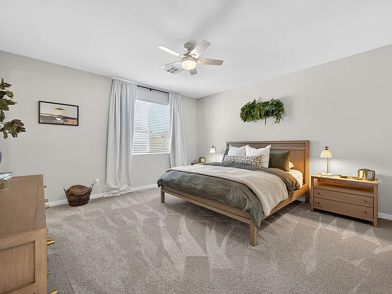 10662 Carnes Ave — Photo 13