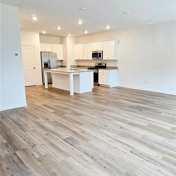 2445 Livi Ln — Photo 7