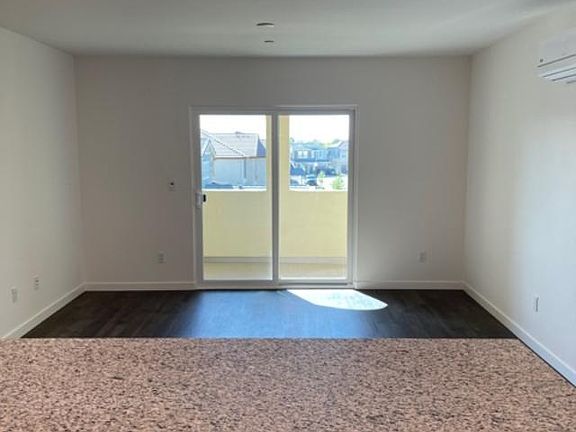 3rd image of 1402 Mauro Peitro Dr APT 304