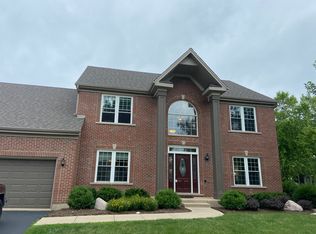 940 Legacy Rdg, Algonquin, IL 60102