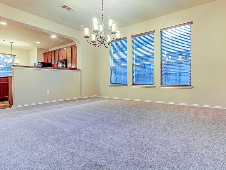 1808 McClannahan Dr — Photo 8