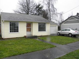 868 S 4th St, Lebanon, OR 97355